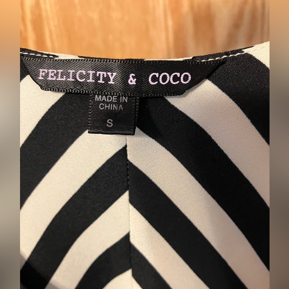 $120 Felicity & Coco zig zag stripe black & cream lightweight sheath dress. S M - Picture 4 of 12